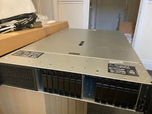 HPE ProLiant DL380 G10, 2x20 cœurs Xeon Gold 6138, 256 Go (32x8) RAM DDR4, Allrails - Photo 1/16