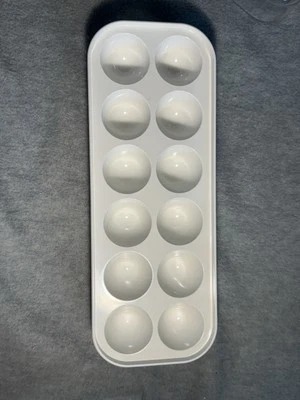  Contenedor de 12 huevos SUB-ZERO 7007506 blanco con cubierta transparente Sub Zero Foto 1 de 4