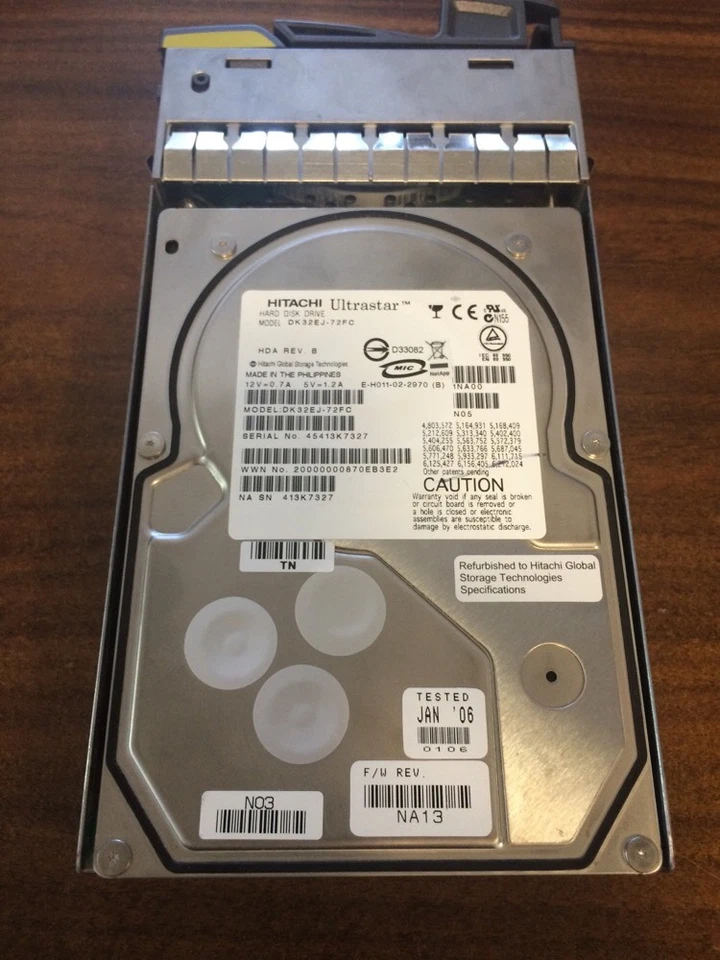 Hitachi Ultrastar DK32EJ-72FC HDD 72GB Fiber Channel 3.5" 108-00056 W/caddy - Image 1 of 1
