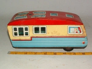 * 1950s HAJI TIN-LITHO TOY 8" LONG MOBILE TRAILER HOME ! - Picture 1 of 9
