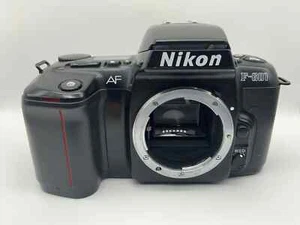 Cámara réflex Nikon F-601 35 mm SLR analógica Body carcasa (Nikon AF) - Imagen 1 de 4