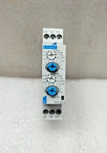 CROUZET MLR1 TIME RELAY 88826155,24 VDC / 24-250 VAC - Picture 1 of 6
