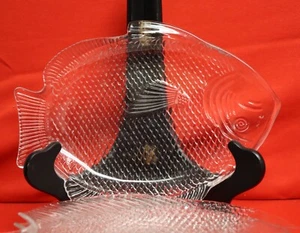 Klare kristallstrukturierte Fischform ein Set von 5 Servierplatten. Tag 393k - Bild 1 von 9