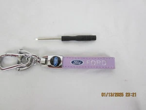 Ford Genuine Leather Car Keychain Pink - Picture 1 of 11