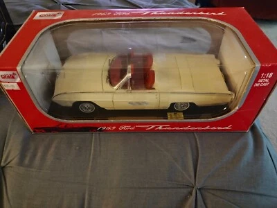 Anson Collection 1963 Ford Thunderbird Convertible 1:18 Scale - Image 1 of 4