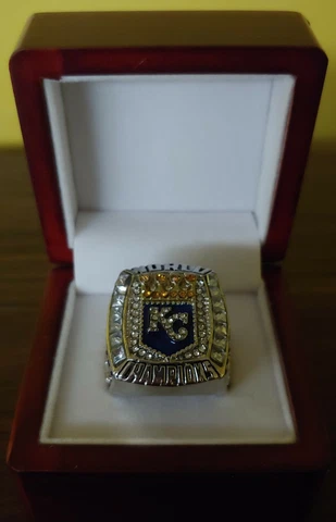 Salvador Perez - 2015 Kansas City Royals World Series Ring With Wood Display Box Cover