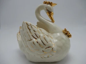 Vintage LUCILLA Porcelain Gold Gilt Swan Trinket Dish Figurine 4 1/4 Inch Tall - Picture 1 of 12