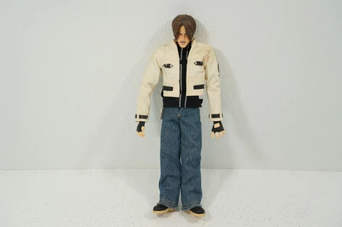 King Of Fighters Kyo Kusanagi 2000 Blue Box 12 Inch Action Figure Cover