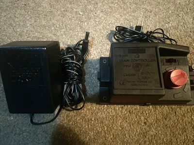 HORNBY OO GAUGE C990 TRANSFORMER AND R965 TRAIN CONTROLLER VGC see pics/read - Image 1 of 3