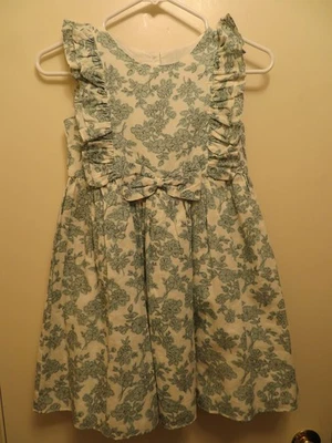 Vestido floral verde y blanco Laura Ashley London para niñas 6X Foto 1 de 4