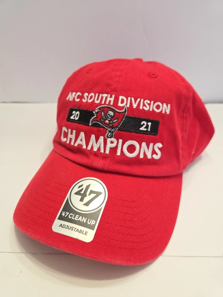 47 Tampa Bay Buccaneers Hat Cap Strap Back Red 2021 NFC South Champions Men