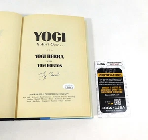 Libro de tapa dura firmado por Yogi Berra Yogi It Ain't Over... Yankees JSA automático - Imagen 1 de 3