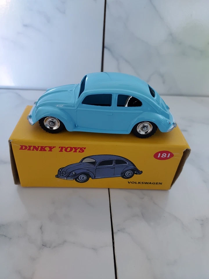 Atlas Editions Replica DINKY TOYS 181 VOLKSWAGEN BEETLE (2014). in Light Blue. - Image 1 of 1