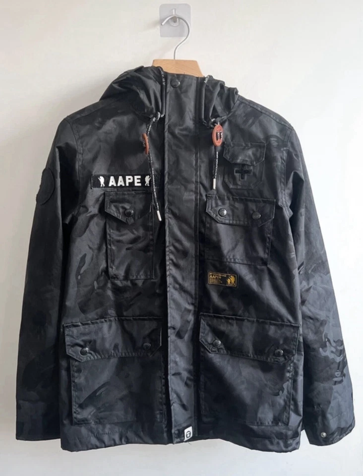 AAPE by A Bathing Ape Black Camo Hooded Jacket size S - Image 1 of 4