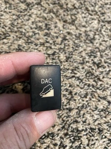08-13 TOYOTA HIGHLANDER DAC Switch Button - Bild 1 von 3