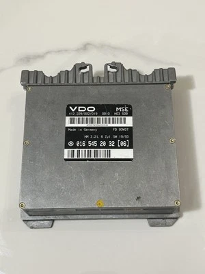 Mercedes W124 E320 E36 AMG Engine Control Module VDO A0165452032 0165452032 - Image 1 of 4