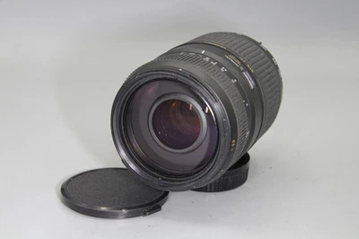 Tamron 70–300mm f/4–5.6 LD Di Tele-Macro – Pentax K Mount – AF Zoom – 1:2 Macro - Image 1 of 4
