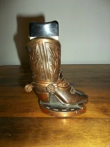 BRASS COLOR LIGHTER BOOT STANDARD BIAS BINDING CO. LOS ANGELES ON HORSESHOE 1950 - Picture 1 of 2