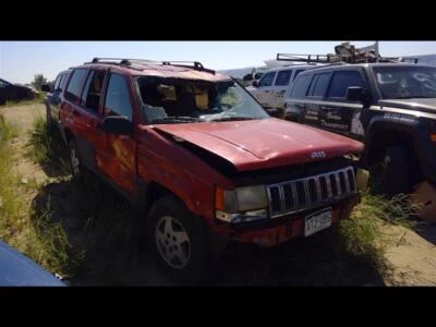 Used Front Axle Assembly Front 4WD fits: 1993 Jeep Grand cherokee thru 1/4/96 u- - Image 1 of 4