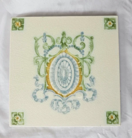 ELEGANT PILKINGTON ART NOUVEAU DESIGN 6 INCH ANTIQUE TILE Cover