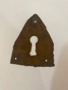 Early Hand-forged Iron Keyhole Door Escutcheon ~ HW133 - Picture 1 of 2