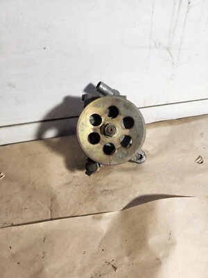 BOMBA DIRECCIÓN ASISTIDA HONDA ACUERDO 1993-1998 Foto 1 de 4