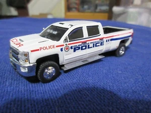 GreenLight Pre-Production Deco Sample Durham Reg Police Chevy 3500 Pickup 1:64 - Picture 1 of 7