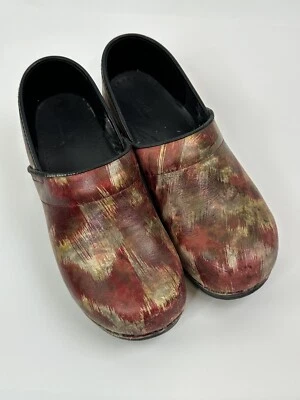 Tamancos femininos Sanita tamanho 41 EUA 9,5-10 multicoloridos acabamento escovado slip on enfermagem - Imagem 1 de 4