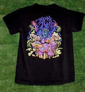 Camiseta ALAB Talla M Mushroom Wizard Magic Gráfico Camiseta Psicodélico Neón - Imagen 1 de 7