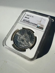 Dólar Morgan 1883-CC NGC MS62 - Imagen 1 de 20