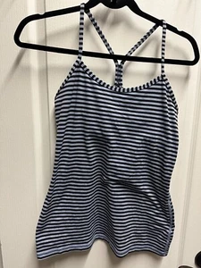 Lululemon woman striped black & gray tank top no pads size 8/NWOT#200 - Picture 1 of 3