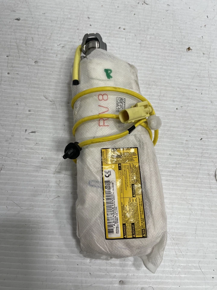 TOYOTA 4RUNNER 2014 2015 2016 2017 2018 2019 2020 2021 RIGHT SIDE SEAT AIRBAG Foto 1 de 4