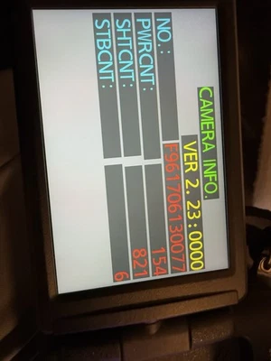 松下 LUMIX DMC FZ1000 数码相机 4K 25-400 毫米变焦 821 快门 Ct 完好 — 第 1/4 张图片