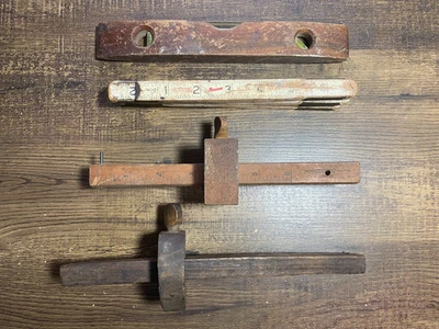 Stanley 9" Wooden Torpedo Level 260 - Folding Ruler #96 - 2 Mortise Scribe - Image 1 of 4