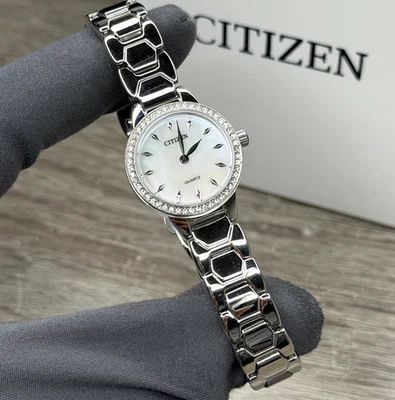 NUEVO✅ Reloj Citizen de cuarzo clásico blanco madreperla esfera acero para mujer EZ7010-56D Foto 1 de 4