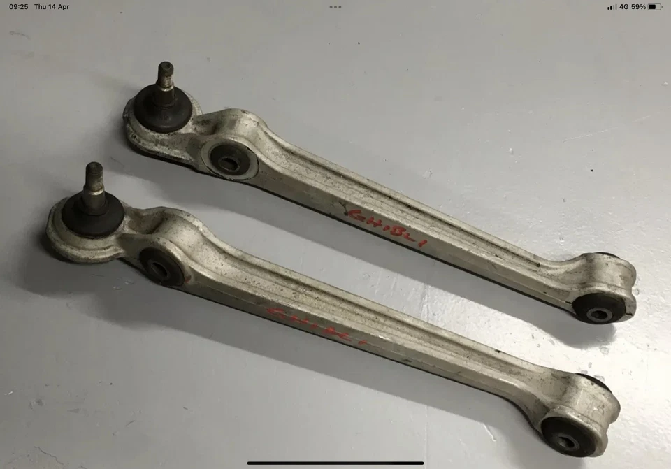 MASERATI GHIBLI GT COMPLETE LOWER LH & RH ARM p/n 366600119 / 366600120 - Image 1 of 1