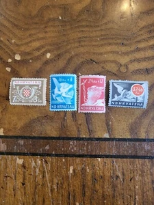 Briefmarken Kroatien Scott #B52-5 nh - Bild 1 von 1