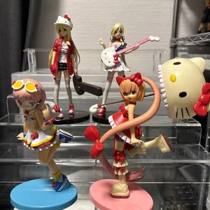 Sanrio Hello Kitty to Issho! Figuren Set 4 gebraucht VOCALOID Nekomura Iroha - Bild 1 von 24