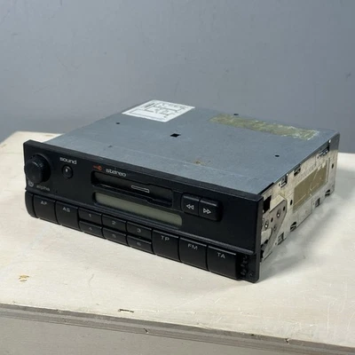 VW Alpha IV Autoradio Code Nicht Vorhanden Ungeprüft aber 30Tage Retour - Bild 1 von 4