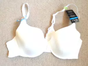 NWT BALI SMOOTHING CUSHIONED UNDERWIRE WHITE BRA-CONVERTIBLE BACK 40B-DF6580 - Picture 1 of 7