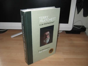 Signed Numbered 1st Terry Pratchett A Life With Footnotes Rob Wilkins new print - Picture 1 of 10