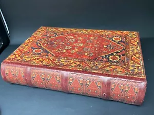 Caja de almacenamiento magnética de libros de 9"x13"x2,75" con imitación de cuero estilo marroquí decorado - Imagen 1 de 14