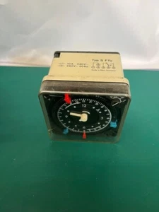 TYP S FTU 12/24 Stunden analoge Panelhalterung Timer weiß 240 V 10 A - Bild 1 von 3