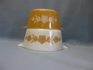 PYREX SCHMETTERLING GOLD 2 AUFLAUFSCHALEN, 1 QT #473 UND 1 1/2 QT #474 B - Bild 1 von 11