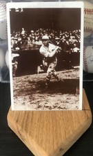 R&N China 1984 Sports Nostalgia Jimmie Foxx Thinnest Porcelain #d 1263 W/ Stand
