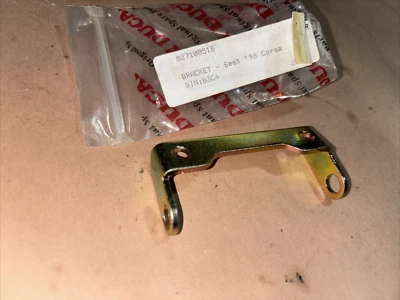 SOPORTE ASIENTO DUCATI SUPERBIKE 916 RACING 996 RS 1998 CORSA NOS 82710851B Foto 1 de 4