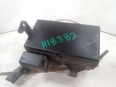 Fuse Box Engine Fits 07-09 FJ CRUISER 3974836 - Image 1 of 4