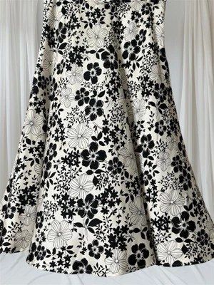 Falda midi Kate Hill 100 % seda blanca y negra floral para mujer talla 2P pequeña usada en excelente estado Foto 1 de 4