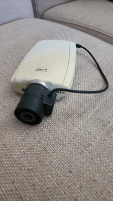 AXIS COMMUNICATIONS 211 0198-001-04 NETWORK CAMERA W/ TAMRON LENS T3 - Image 1 of 4