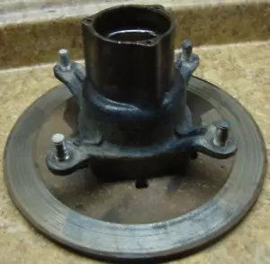 1996 Polaris Scrambler 400 4x4 ATV 4 Wheeler Front Disk Brake Rotor Spindle Hub - Picture 1 of 1